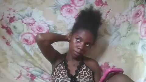 angeeliine online show from April 20, 2026, 6:42 pm