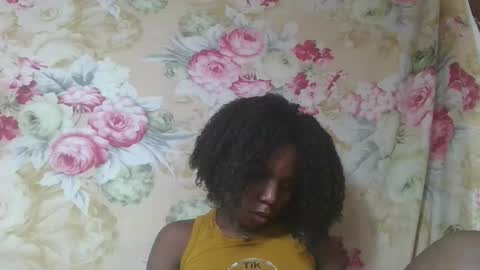 angeeliine online show from April 21, 2026, 6:55 pm