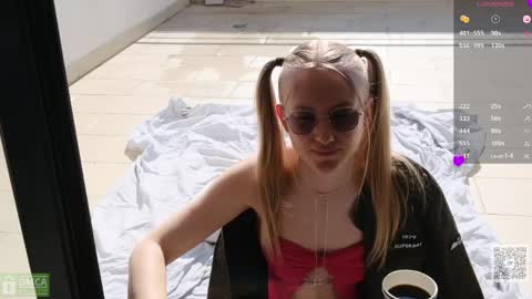 Snapshot of angeellina chatting on March 25, 2026, 7:47 am angeellina online show from March 25, 2026, 7:47 am