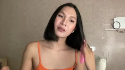 Snapshot of angel19722 chatting on July 23, 2026, 12:47 pm Angel online show from July 23, 2026, 12:47 pm