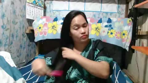 Angel online show from January 8, 2025, 11:54 am