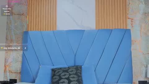 angel__red_ online show from November 24, 2025, 3:28 am