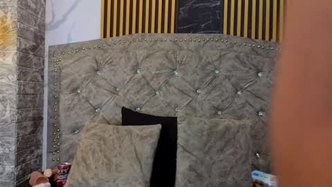 angel__red_ online show from April 28, 2026, 10:37 pm