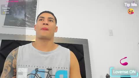 Snapshot of angel_adamx chatting on August 5, 2026, 2:47 am Angel online show from August 5, 2026, 2:47 am