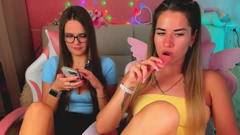 Snapshot of angel_and_demon0304 chatting on May 20, 2026, 3:02 am Ivanna and Jessica online show from May 20, 2026, 3:02 am