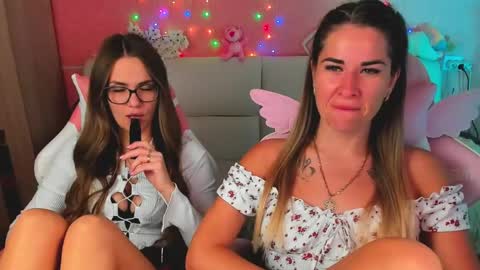 Snapshot of angel_and_demon0304 chatting on May 30, 2026, 3:14 am Ivanna and Jessica online show from May 30, 2026, 3:14 am