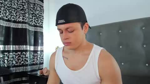 Angel Cuervo online show from December 14, 2024, 12:33 pm