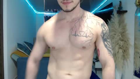 Snapshot of angel_curl chatting on April 13, 2026, 8:36 pm Angel Curl online show from April 13, 2026, 8:36 pm