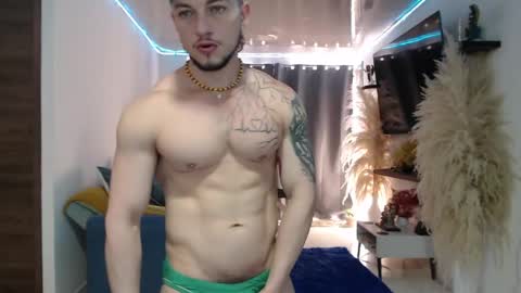 Snapshot of angel_curl chatting on May 6, 2026, 2:22 pm Angel Curl online show from May 6, 2026, 2:22 pm