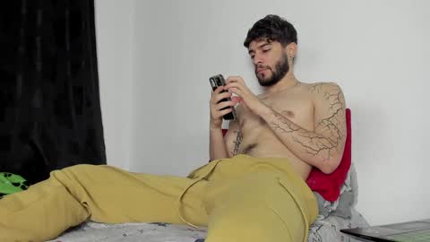 Angel Damons online show from January 29, 2025, 12:13 pm