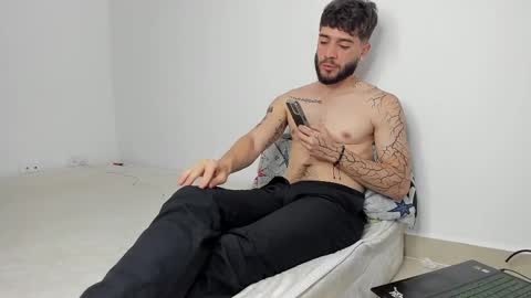 Angel Damons online show from March 11, 2025, 2:07 pm