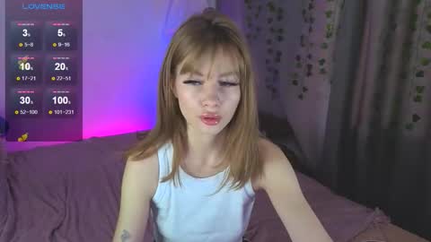 Snapshot of angel_elis_ chatting on September 20, 2025, 7:53 am Kate online show from September 20, 2025, 7:53 am