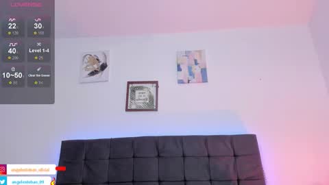 ngel Esteban  online show from September 19, 2025, 3:08 am