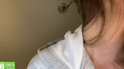 Snapshot of angel_from_sky chatting on September 20, 2025, 11:33 am Greetings Jess online show from September 20, 2025, 11:33 am