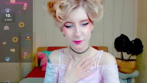 Snapshot of angel_julles chatting on November 16, 2025, 12:38 am Angel Dust online show from November 16, 2025, 12:38 am