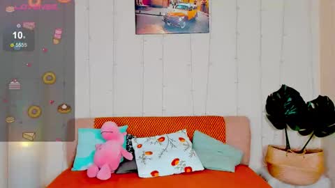 Snapshot of angel_julles chatting on November 20, 2025, 1:28 am Angel Dust online show from November 20, 2025, 1:28 am