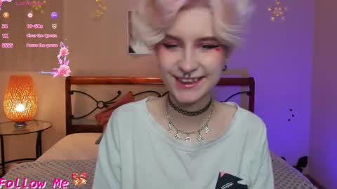 Snapshot of angel_julles chatting on December 5, 2025, 1:47 am Angel Dust online show from December 5, 2025, 1:47 am