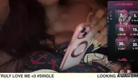 Snapshot of angel_kianna chatting on January 8, 2025, 12:47 pm callmekianna online show from January 8, 2025, 12:47 pm