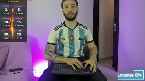 angel_kyrozz online show from June 22, 2026, 7:00 pm