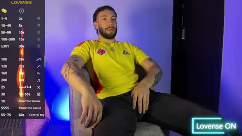 angel_kyrozz online show from June 27, 2026, 7:08 pm