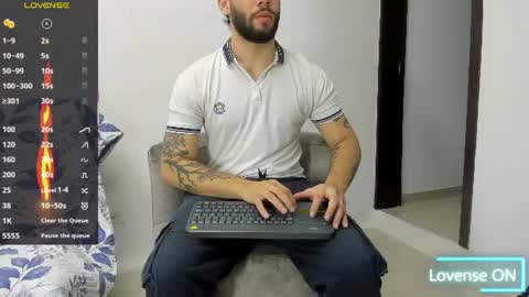angel_kyrozz online show from July 1, 2026, 7:02 pm