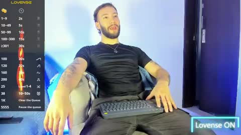 angel_kyrozz online show from July 5, 2026, 7:10 pm