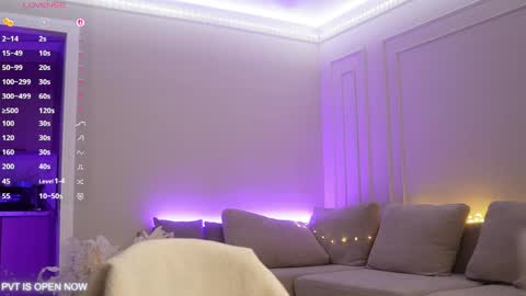 Snapshot of angel_luisa chatting on May 6, 2026, 3:57 am Luisa online show from May 6, 2026, 3:57 am