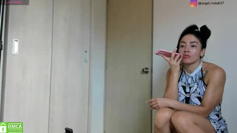 Snapshot of angel_malak chatting on October 5, 2025, 9:02 pm ANGEL MALAK online show from October 5, 2025, 9:02 pm