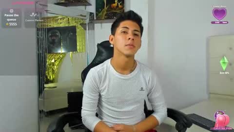 Angel Medina online show from March 10, 2025, 5:18 pm