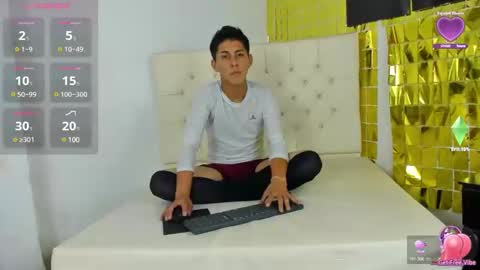 Angel Medina online show from March 10, 2025, 8:23 pm