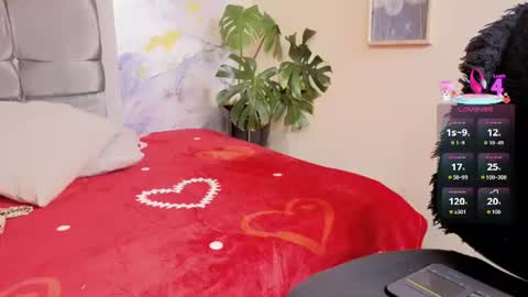 Snapshot of angel_medussa chatting on June 17, 2026, 8:54 pm angel_medussa online show from June 17, 2026, 8:54 pm