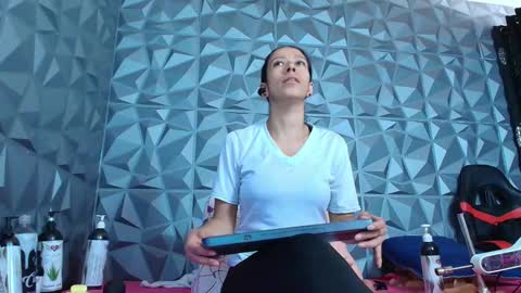 angel red77 online show from February 7, 2026, 7:06 pm