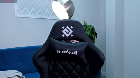 Angel  My schedule GTM2 Mon Tue Wen Thu Fri 0900am-0400pm online show from December 3, 2024, 3:55 pm