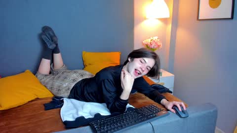 Angel online show from December 23, 2024, 3:40 am