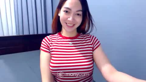 angel_shooter online show from December 18, 2025, 7:09 pm