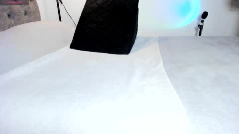 Angel online show from January 6, 2026, 5:33 am