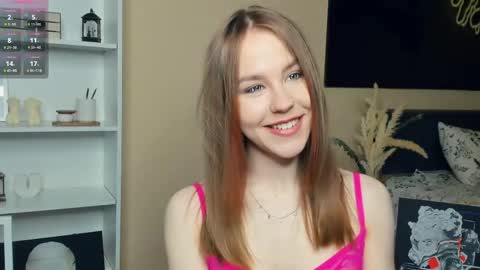 SofiaSofi online show from May 7, 2026, 7:03 am