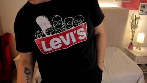 Snapshot of angel_velvet_ chatting on October 25, 2025, 11:07 am angel_velvet_ online show from October 25, 2025, 11:07 am