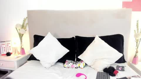 Snapshot of angel_velvet_ chatting on May 19, 2026, 1:56 am angel_velvet_ online show from May 19, 2026, 1:56 am