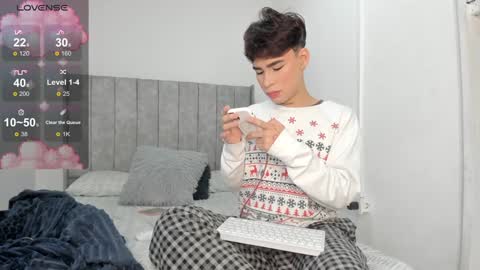 Angel online show from December 5, 2024, 3:37 am
