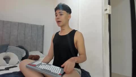 Angel online show from September 21, 2025, 4:14 am