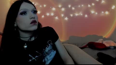 Angel Love online show from December 13, 2024, 6:05 pm