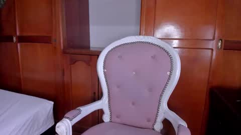 Snapshot of angela_boobies chatting on September 13, 2025, 11:32 am angela_boobies online show from September 13, 2025, 11:32 am