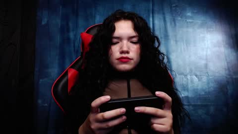 Angela Cortes online show from January 3, 2025, 2:21 am