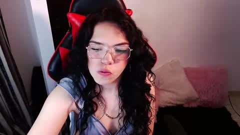 Angela Cortes online show from February 27, 2025, 3:36 am