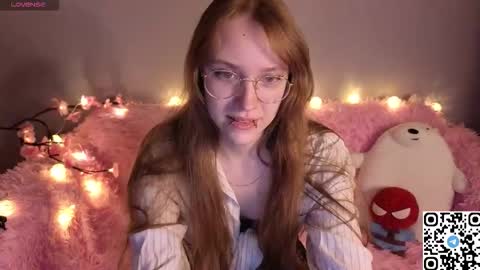 Angela online show from January 14, 2026, 1:11 am