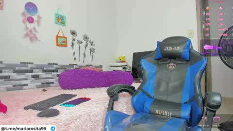 Snapshot of angela_hank2_ chatting on April 29, 2026, 5:30 pm ANGELA online show from April 29, 2026, 5:30 pm