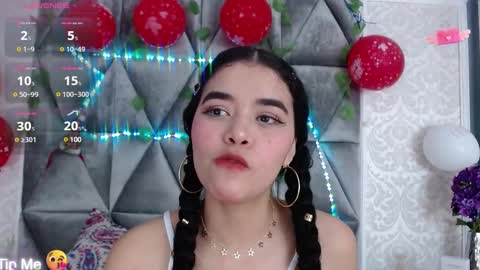 Angela online show from January 3, 2025, 12:00 am