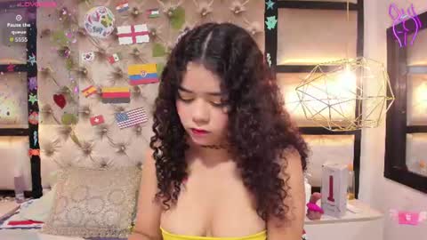 Angela online show from June 17, 2026, 12:50 pm
