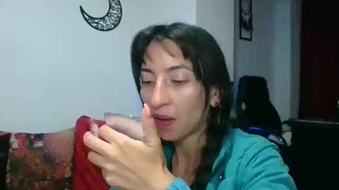  Angela  online show from February 7, 2025, 4:06 am